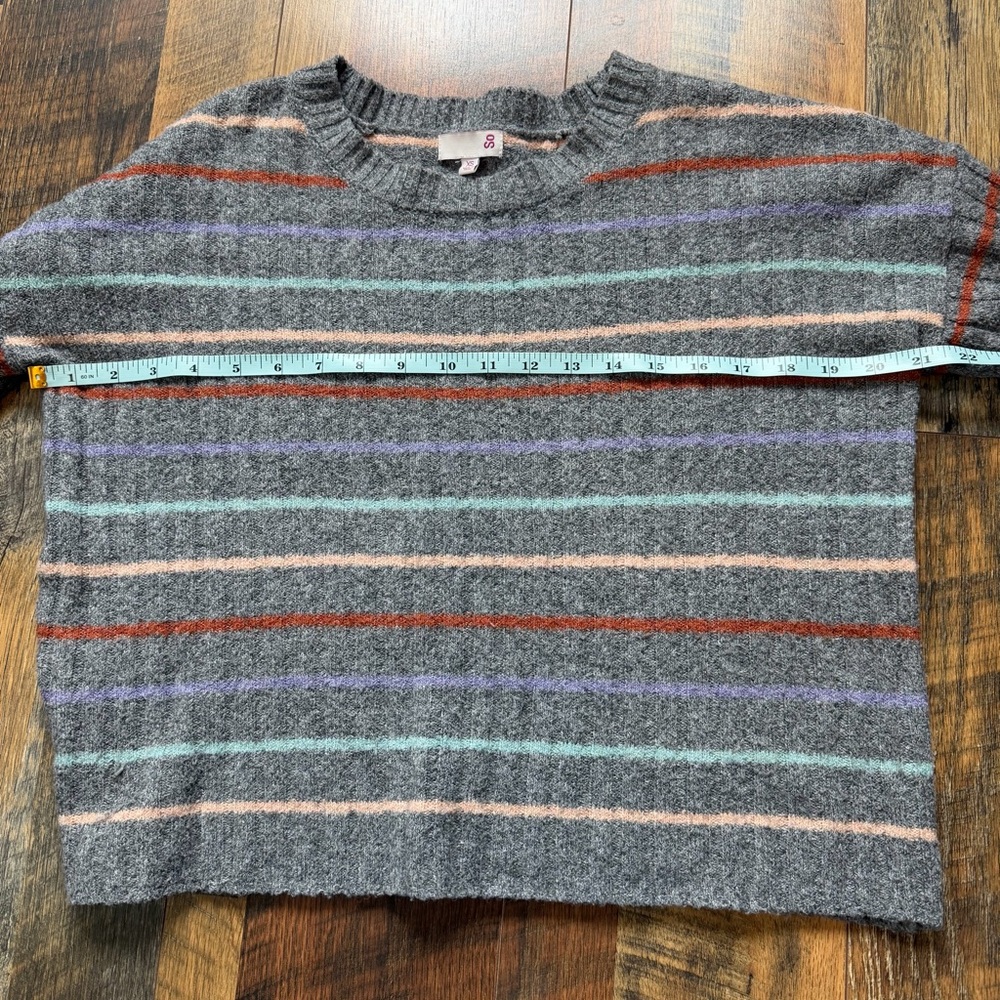 Cropped sweater - Picture 4 of 5